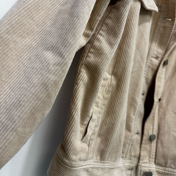 FOREVER 21 Corduroy Button Up Jacket - Picture 2 of 4